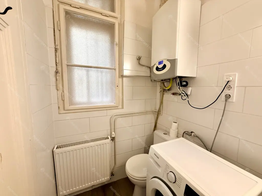 Kiadó albérlet 350000 Ft/hó áron: Budapest, V. kerület  Szép utca. Mérete: 75 nm, 3 szobás | Alberlet.hu - 6683178