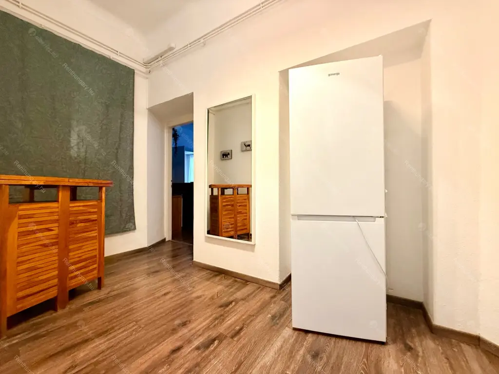 Kiadó albérlet 350000 Ft/hó áron: Budapest, V. kerület  Szép utca. Mérete: 75 nm, 3 szobás | Alberlet.hu - 6693655