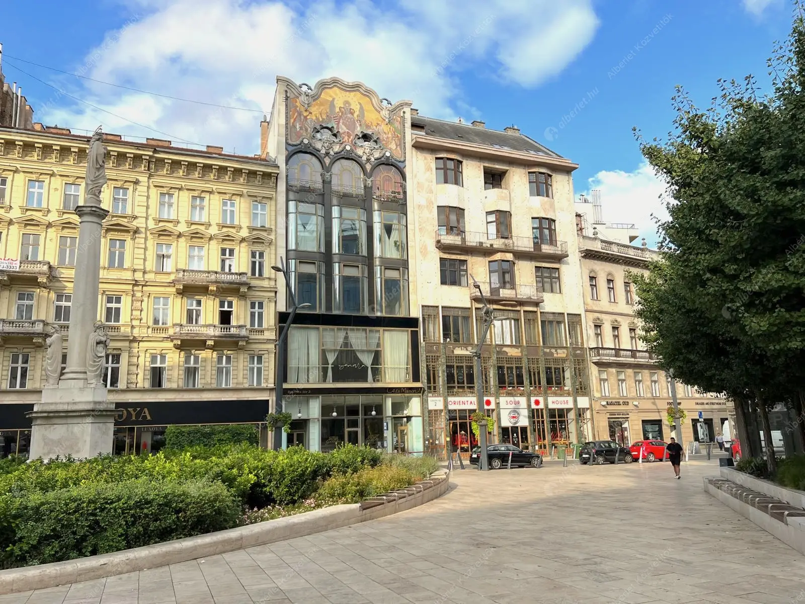 Kiadó albérlet 260000 Ft/hó áron: Budapest, V. kerület  Szervita tér. Mérete: 32 nm, 1 szobás | Alberlet.hu - 6595813