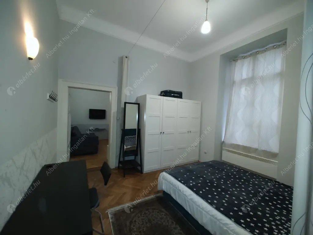 Kiadó albérlet 340000 Ft/hó áron: Budapest, V. kerület  Tüköry utca. Mérete: 40 nm, 2 szobás | Alberlet.hu - 6517725