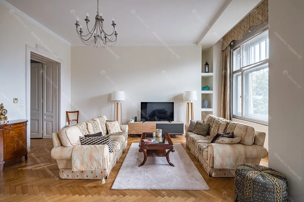 Kiadó albérlet 1091000 Ft/hó áron: Budapest, V. kerület  Váci utca. Mérete: 120 nm, 3 szobás | Alberlet.hu - 6700323