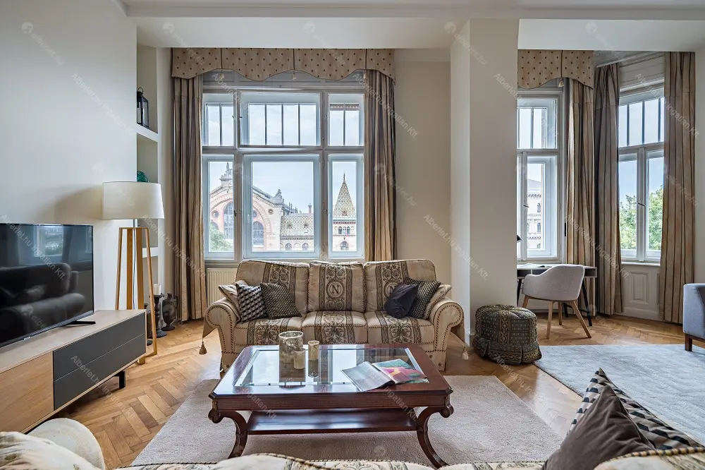 Kiadó albérlet 1091000 Ft/hó áron: Budapest, V. kerület  Váci utca. Mérete: 120 nm, 3 szobás | Alberlet.hu - 6700327