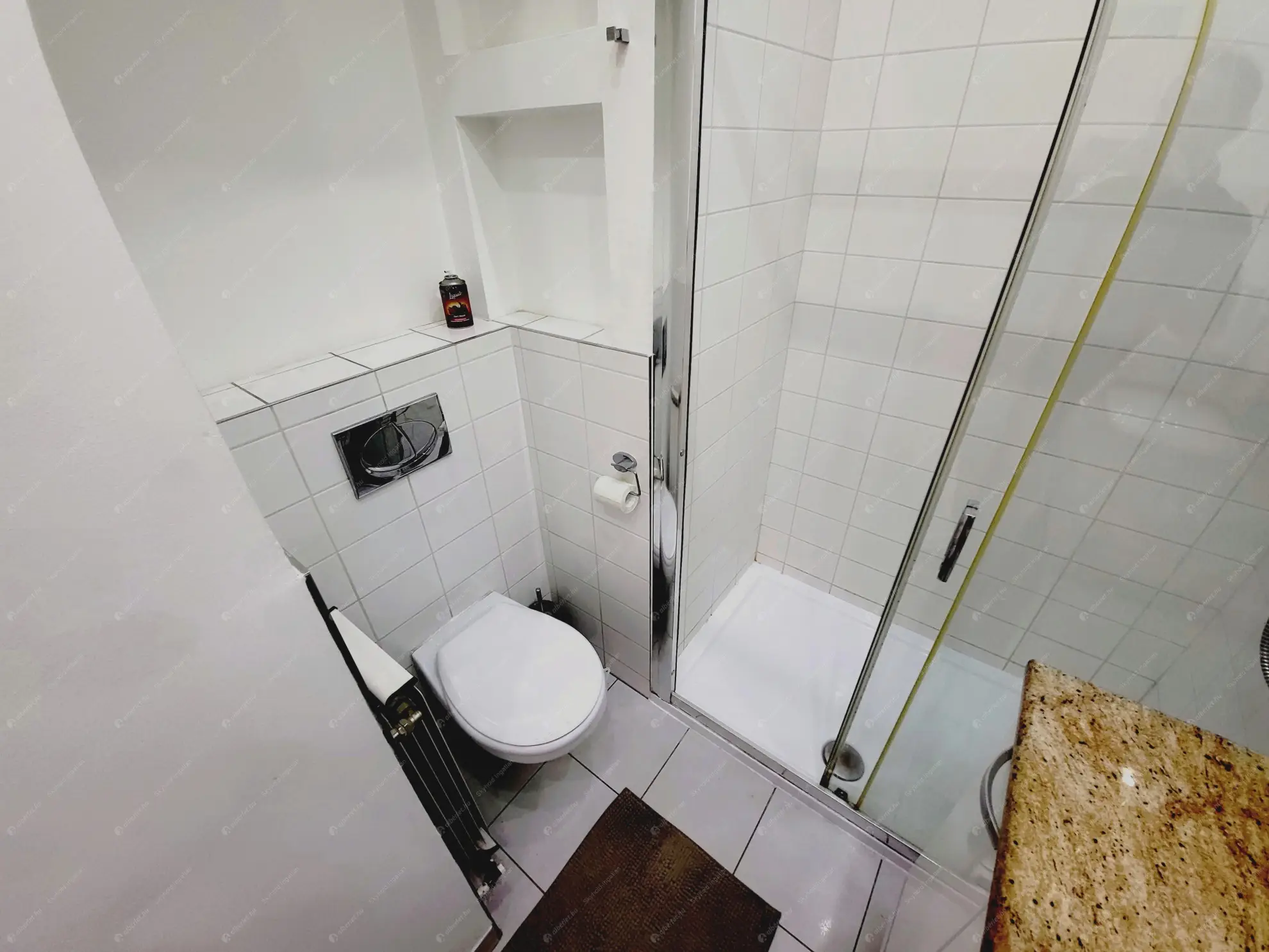 Kiadó albérlet 295000 Ft/hó áron: Budapest, V. kerület  Váci utca. Mérete: 40 nm, 1 szobás | Alberlet.hu - 6573766