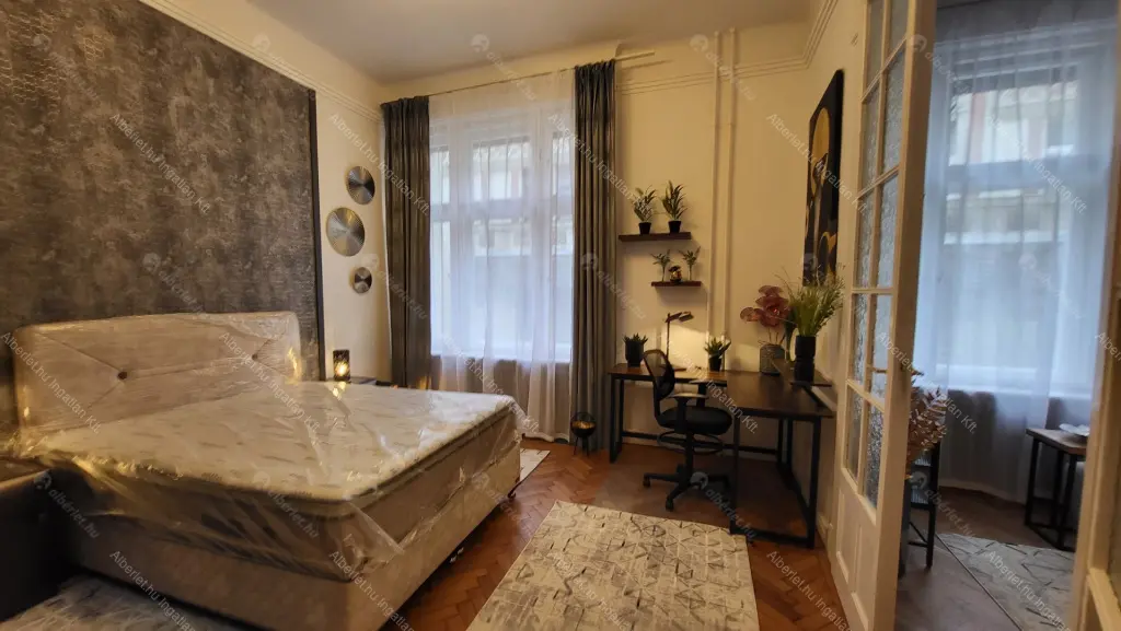 Kiadó albérlet 420000 Ft/hó áron: Budapest, V. kerület  Váci utca. Mérete: 50 nm, 2 szobás | Alberlet.hu - 6688426