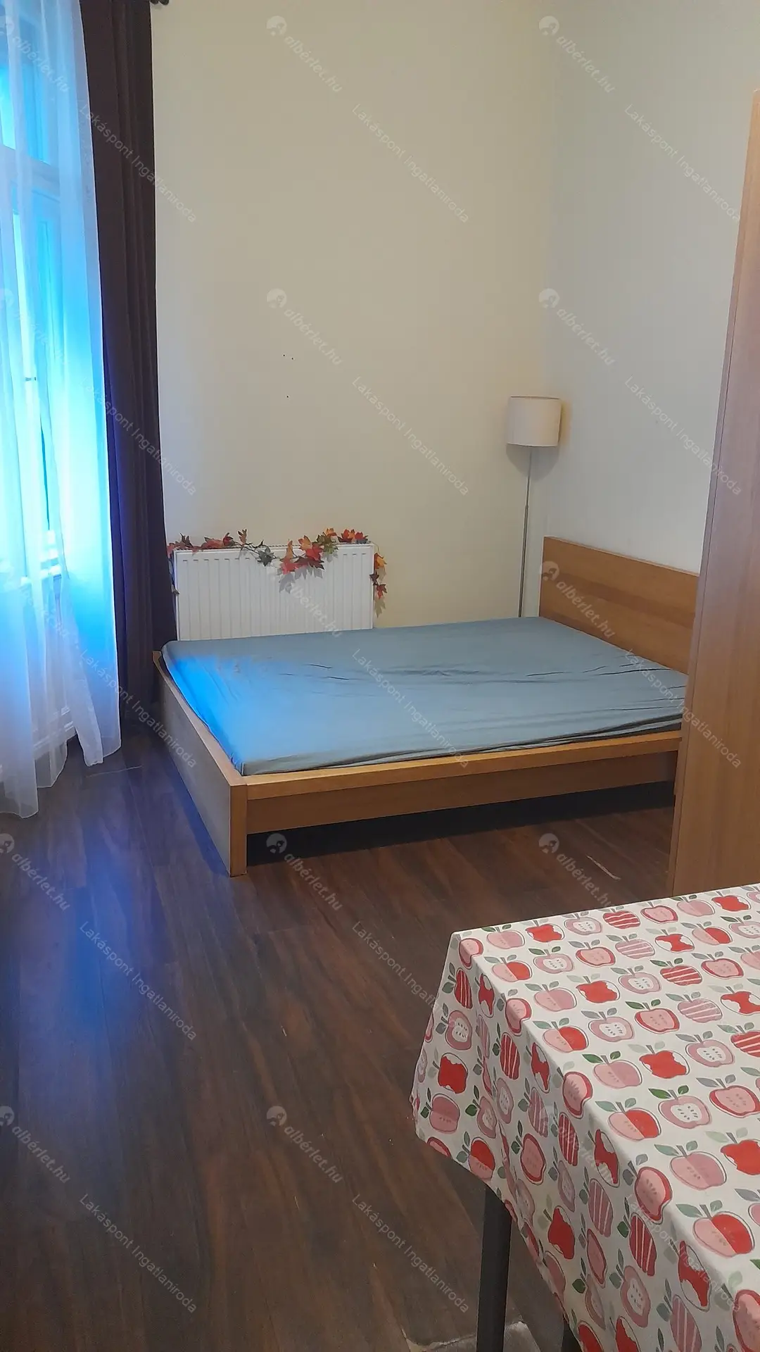 Kiadó albérlet 263000 Ft/hó áron: Budapest, V. kerület  Váci utca. Mérete: 50 nm, 3 szobás | Alberlet.hu - 6559604