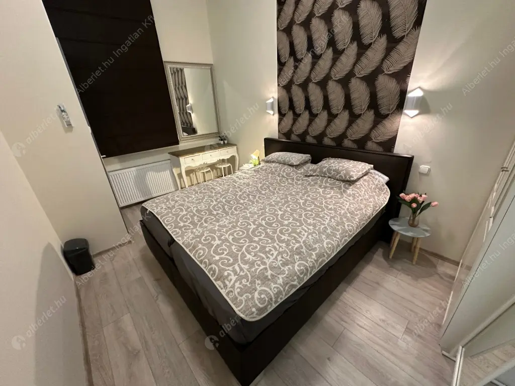 Kiadó albérlet 400000 Ft/hó áron: Budapest, V. kerület  Váci utca. Mérete: 62 nm, 2 szobás | Alberlet.hu - 6569331