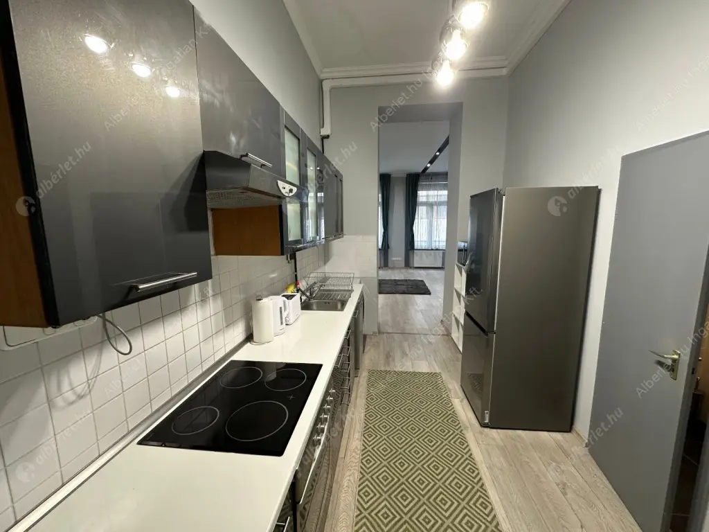 Kiadó albérlet 400000 Ft/hó áron: Budapest, V. kerület  Váci utca. Mérete: 62 nm, 2 szobás | Alberlet.hu - 6569334