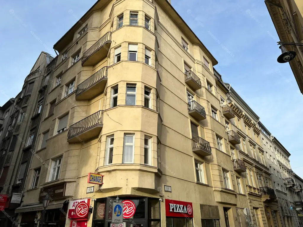 Kiadó albérlet 436000 Ft/hó áron: Budapest, V. kerület  Váci utca. Mérete: 72 nm, 2 szobás | Alberlet.hu - 6807455
