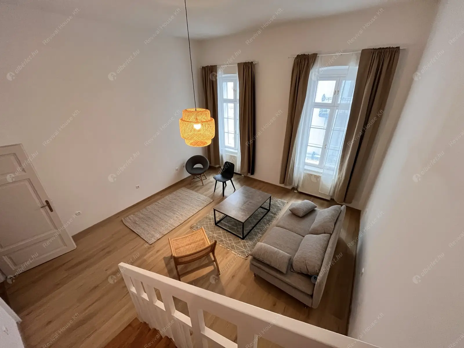 Kiadó albérlet 420000 Ft/hó áron: Budapest, V. kerület  Váci utca. Mérete: 72 nm, 3 szobás | Alberlet.hu - 6200860