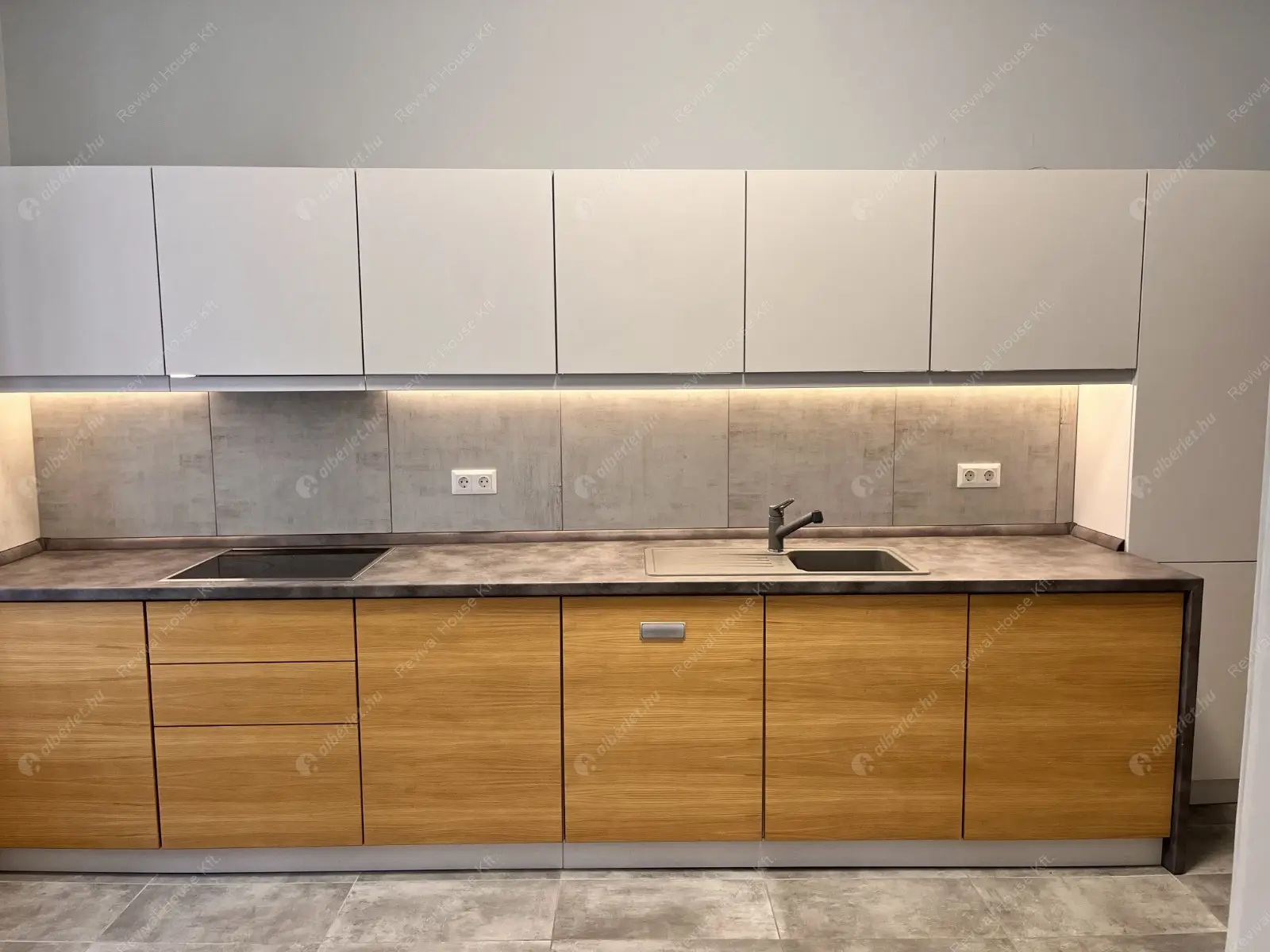 Kiadó albérlet 430000 Ft/hó áron: Budapest, V. kerület  Váci utca. Mérete: 86 nm, 2 szobás | Alberlet.hu - 6183708