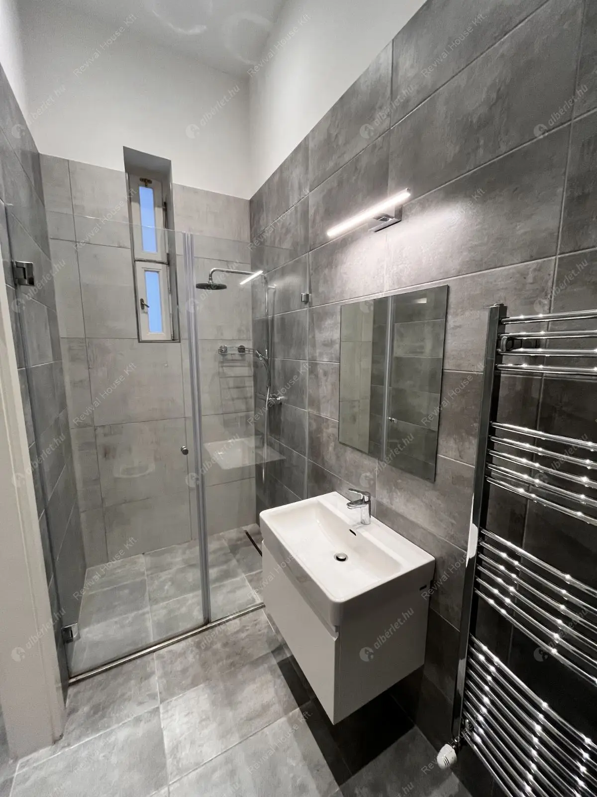 Kiadó albérlet 430000 Ft/hó áron: Budapest, V. kerület  Váci utca. Mérete: 86 nm, 2 szobás | Alberlet.hu - 6183709