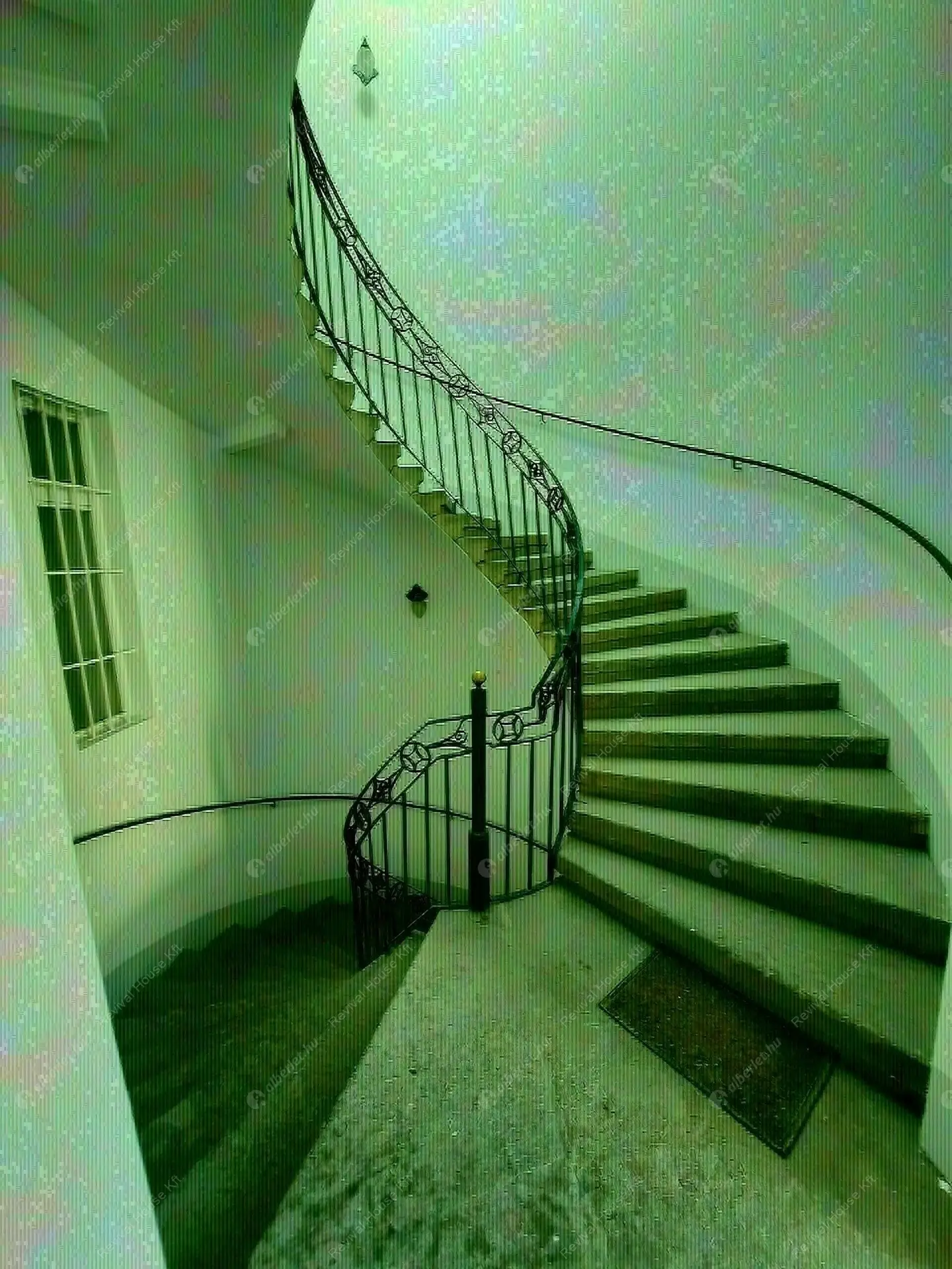 Kiadó albérlet 430000 Ft/hó áron: Budapest, V. kerület  Váci utca. Mérete: 86 nm, 2 szobás | Alberlet.hu - 6183748