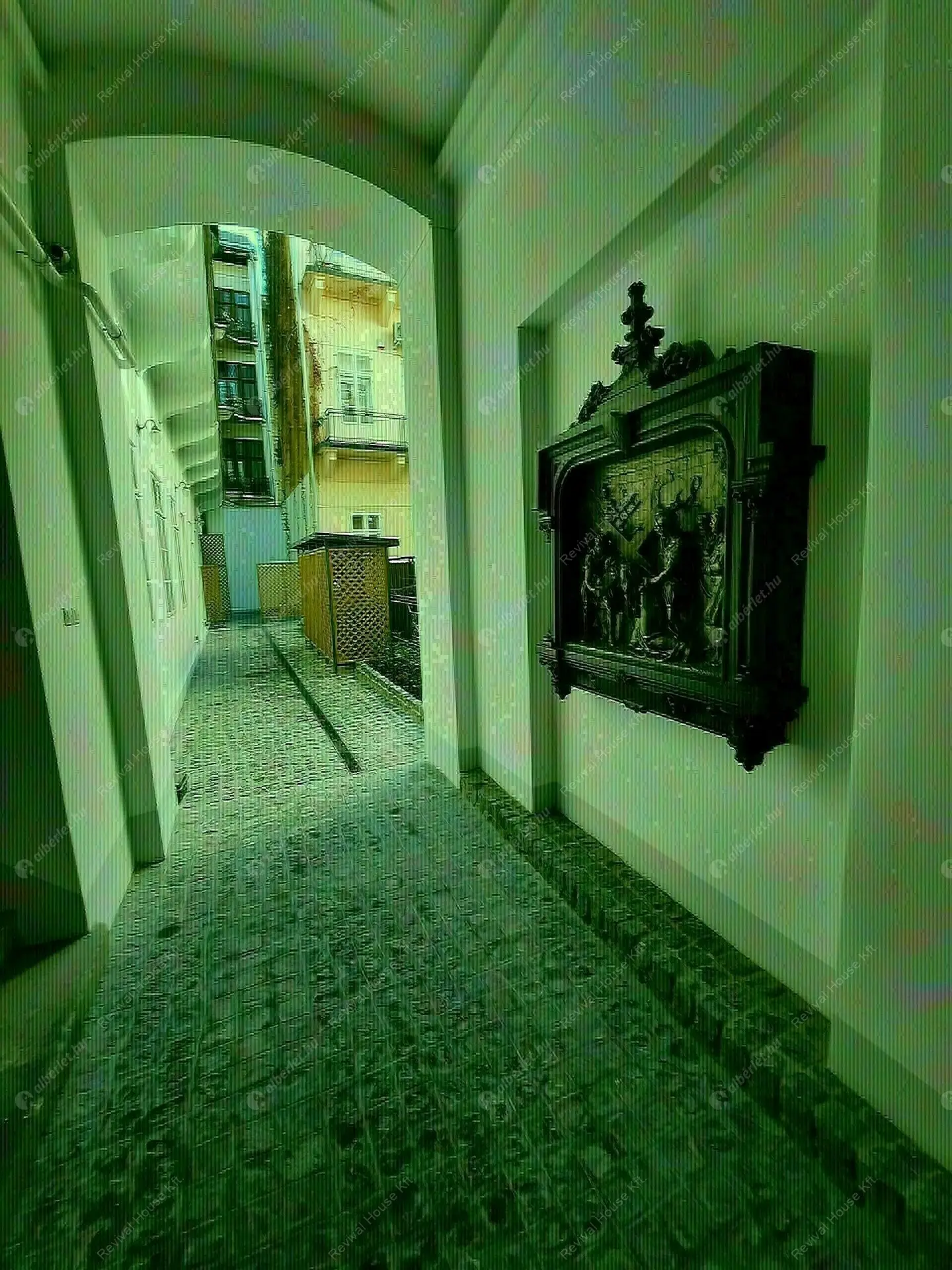 Kiadó albérlet 430000 Ft/hó áron: Budapest, V. kerület  Váci utca. Mérete: 86 nm, 2 szobás | Alberlet.hu - 6183749