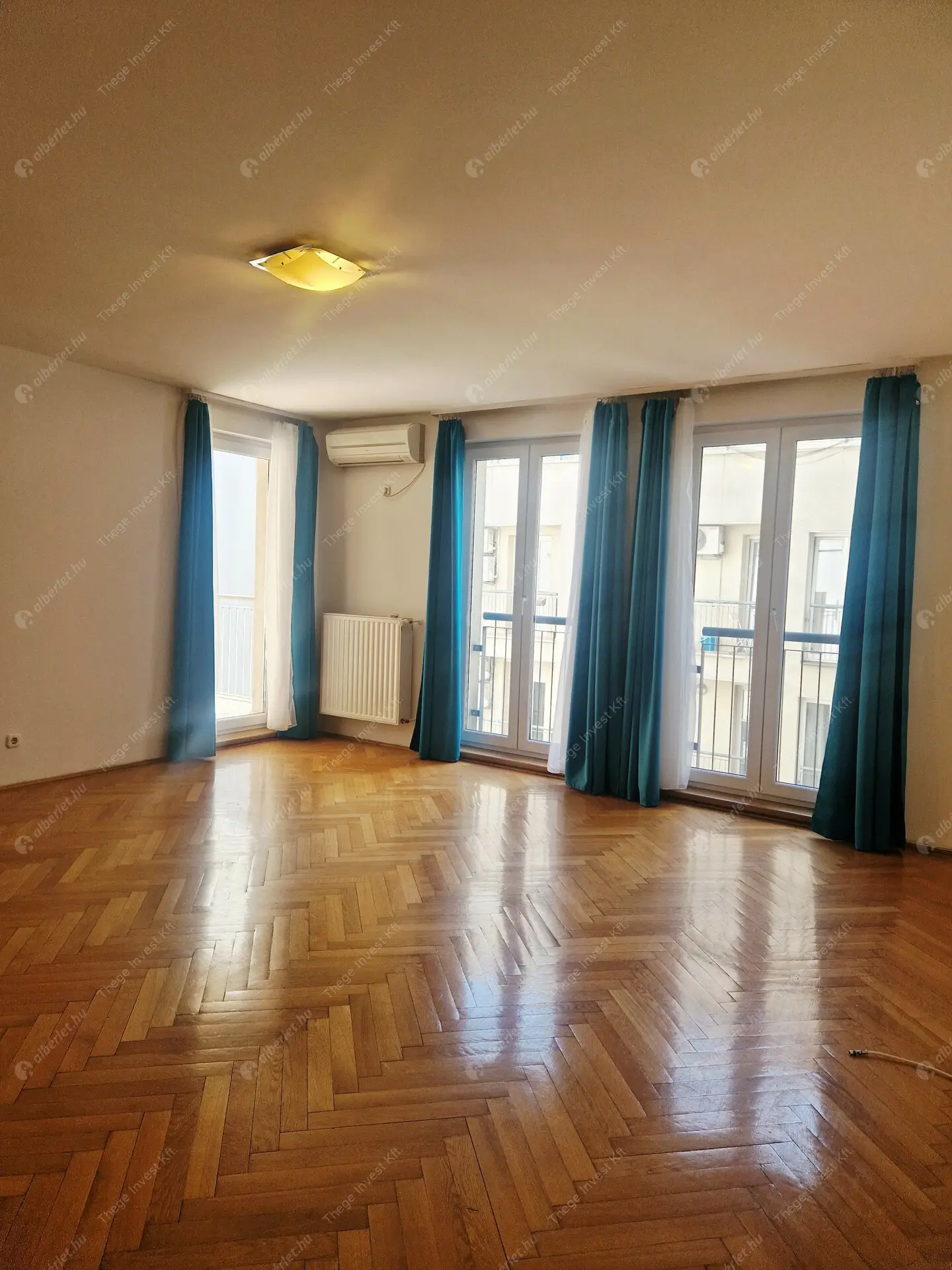 Kiadó albérlet 320000 Ft/hó áron: Budapest, V. kerület  Vadász utca. Mérete: 65 nm, 2 szobás | Alberlet.hu - 6540564