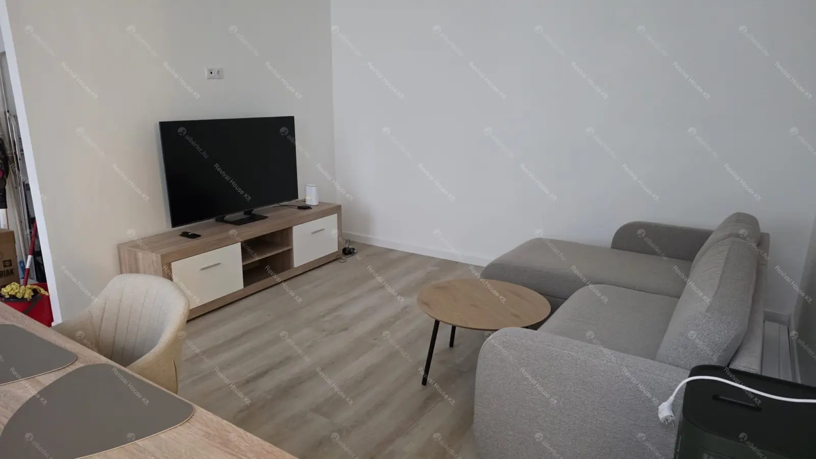 Kiadó albérlet 650000 Ft/hó áron: Budapest, V. kerület  Vadász utca. Mérete: 70 nm, 3 szobás | Alberlet.hu - 6643641