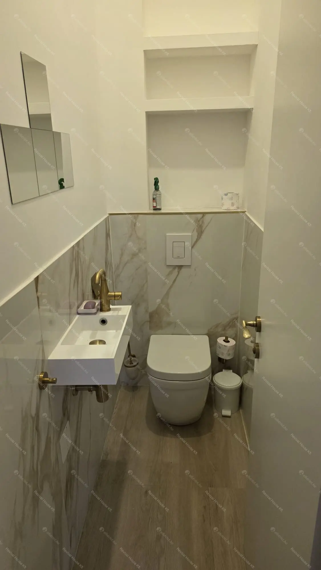 Kiadó albérlet 650000 Ft/hó áron: Budapest, V. kerület  Vadász utca. Mérete: 70 nm, 3 szobás | Alberlet.hu - 6643643