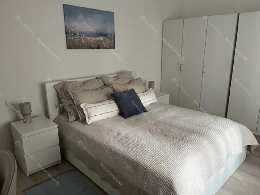 Kiadó albérlet 650000 Ft/hó áron: Budapest, V. kerület  Vadász utca. Mérete: 70 nm, 3 szobás | Alberlet.hu - 6674613