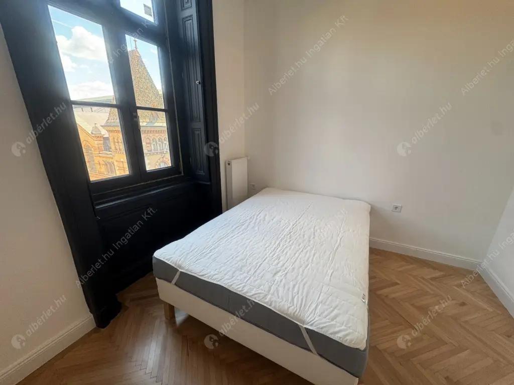 Kiadó albérlet 460000 Ft/hó áron: Budapest, V. kerület  Vámház körút. Mérete: 55 nm, 3 szobás | Alberlet.hu - 6593470
