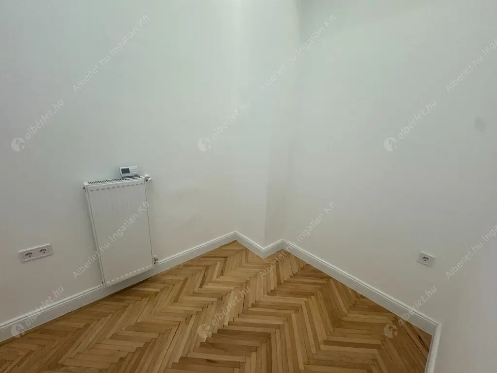 Kiadó albérlet 420000 Ft/hó áron: Budapest, V. kerület  Vámház körút. Mérete: 66 nm, 3 szobás | Alberlet.hu - 6601538