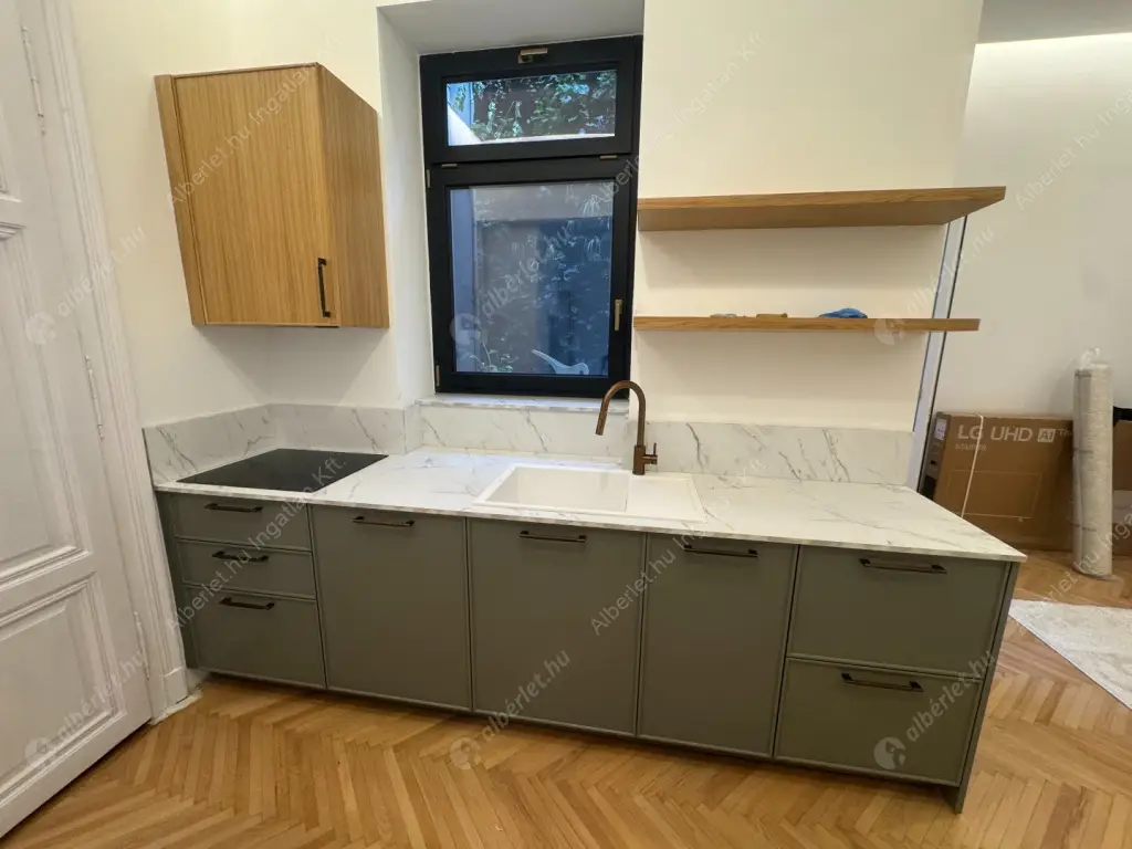 Kiadó albérlet 420000 Ft/hó áron: Budapest, V. kerület  Vámház körút. Mérete: 66 nm, 3 szobás | Alberlet.hu - 6601539