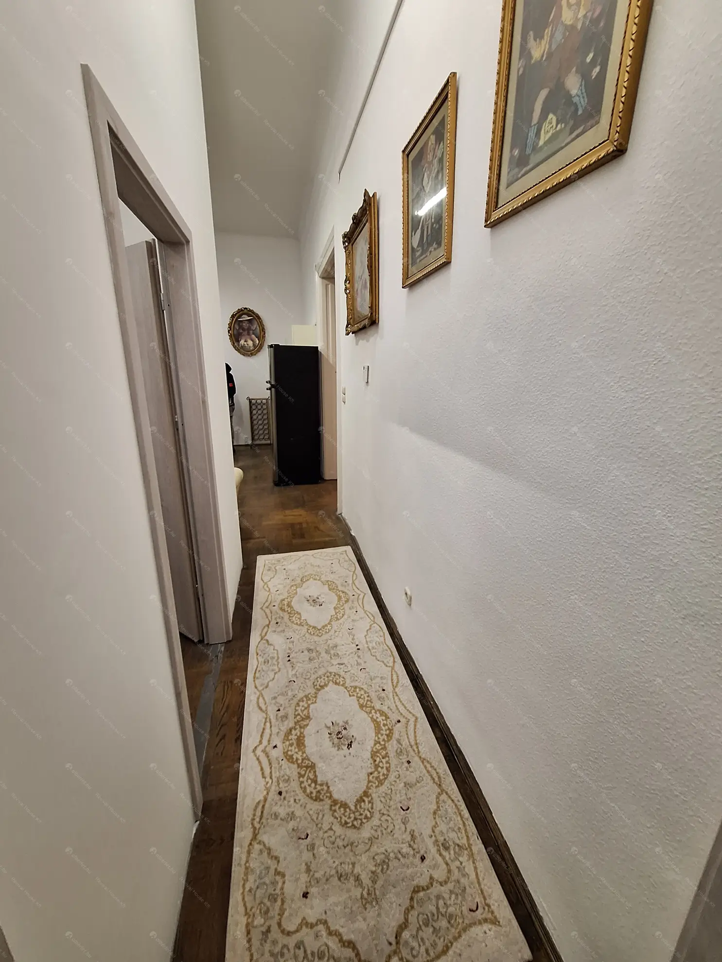 Kiadó albérlet 600000 Ft/hó áron: Budapest, V. kerület  Veres Pálné utca. Mérete: 100 nm, 5 szobás | Alberlet.hu - 6606078