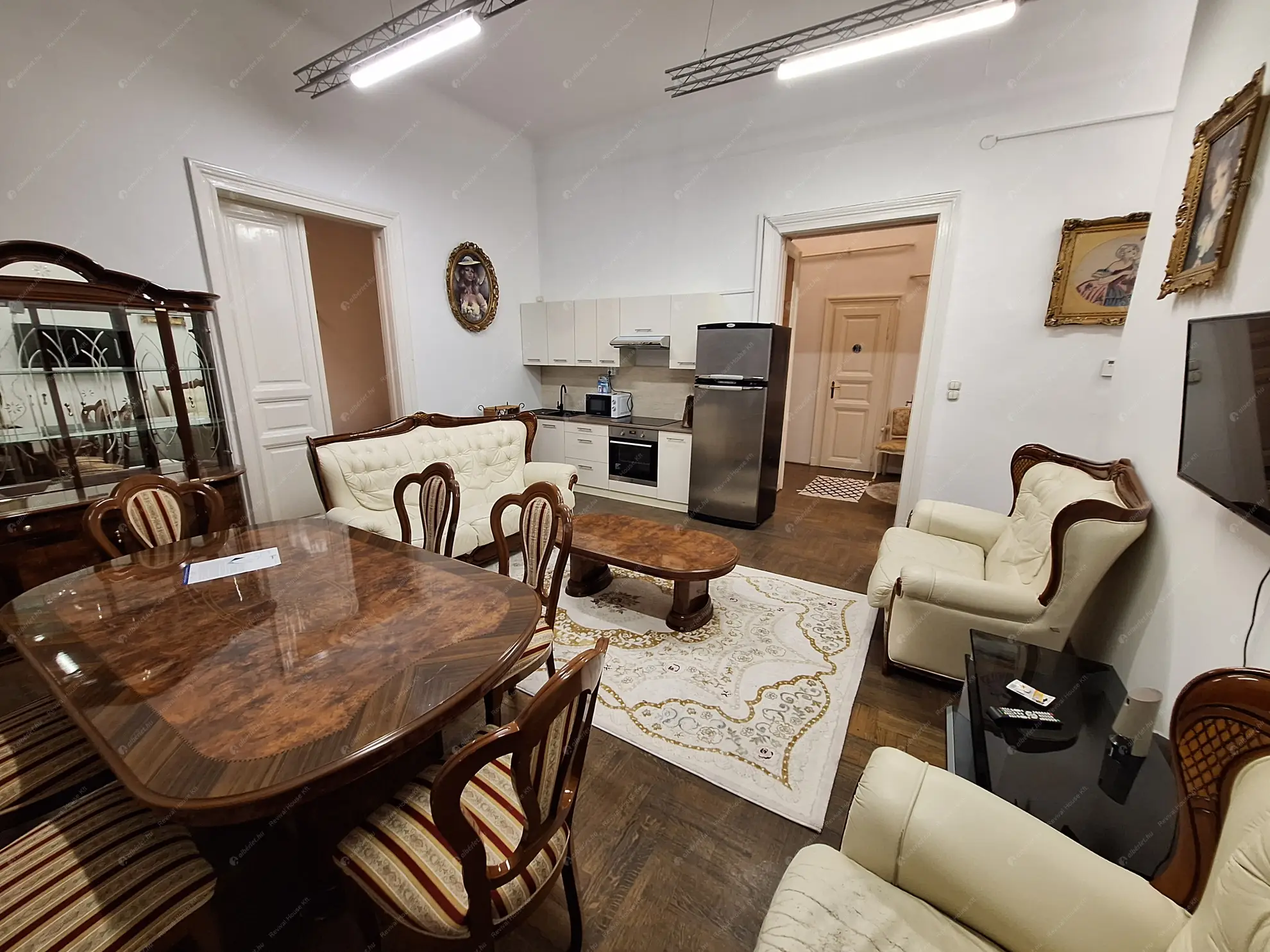 Kiadó albérlet 600000 Ft/hó áron: Budapest, V. kerület  Veres Pálné utca. Mérete: 100 nm, 5 szobás | Alberlet.hu - 6606097