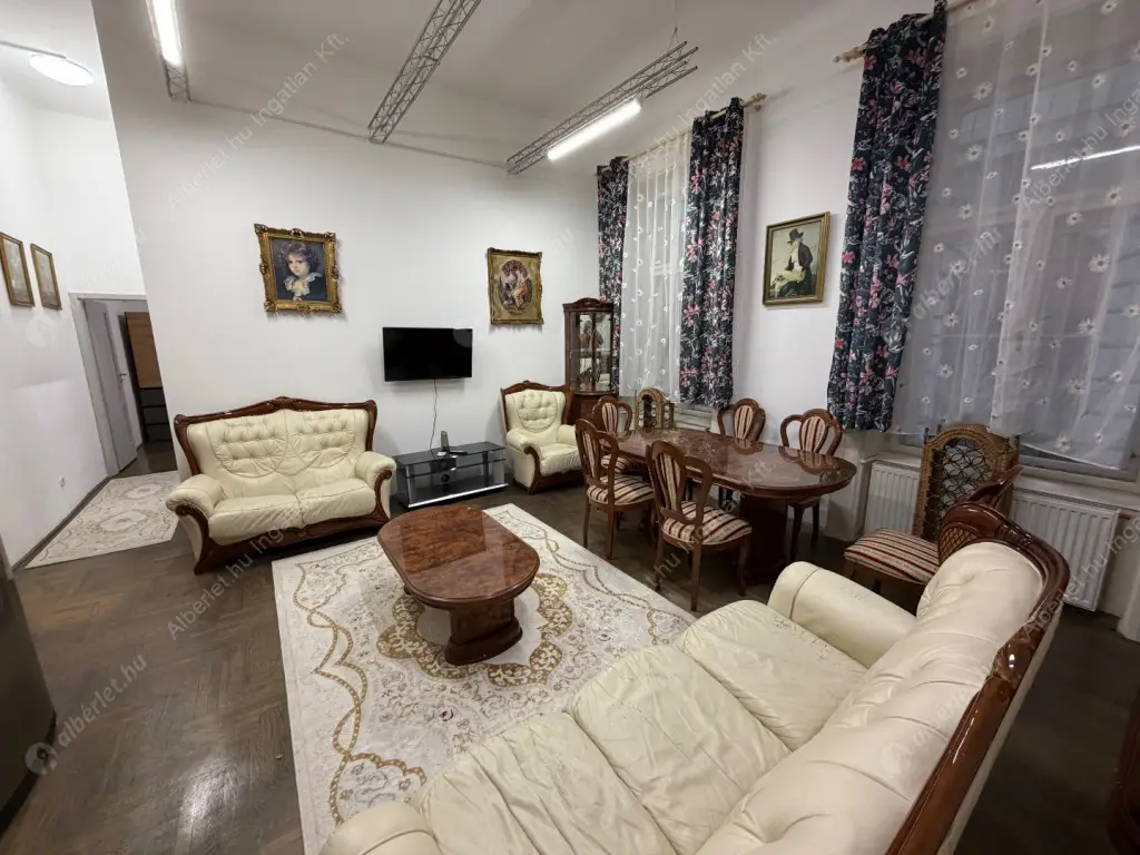 Kiadó albérlet 600000 Ft/hó áron: Budapest, V. kerület  Veres Pálné utca. Mérete: 105 nm, 5 szobás | Alberlet.hu - 6603721