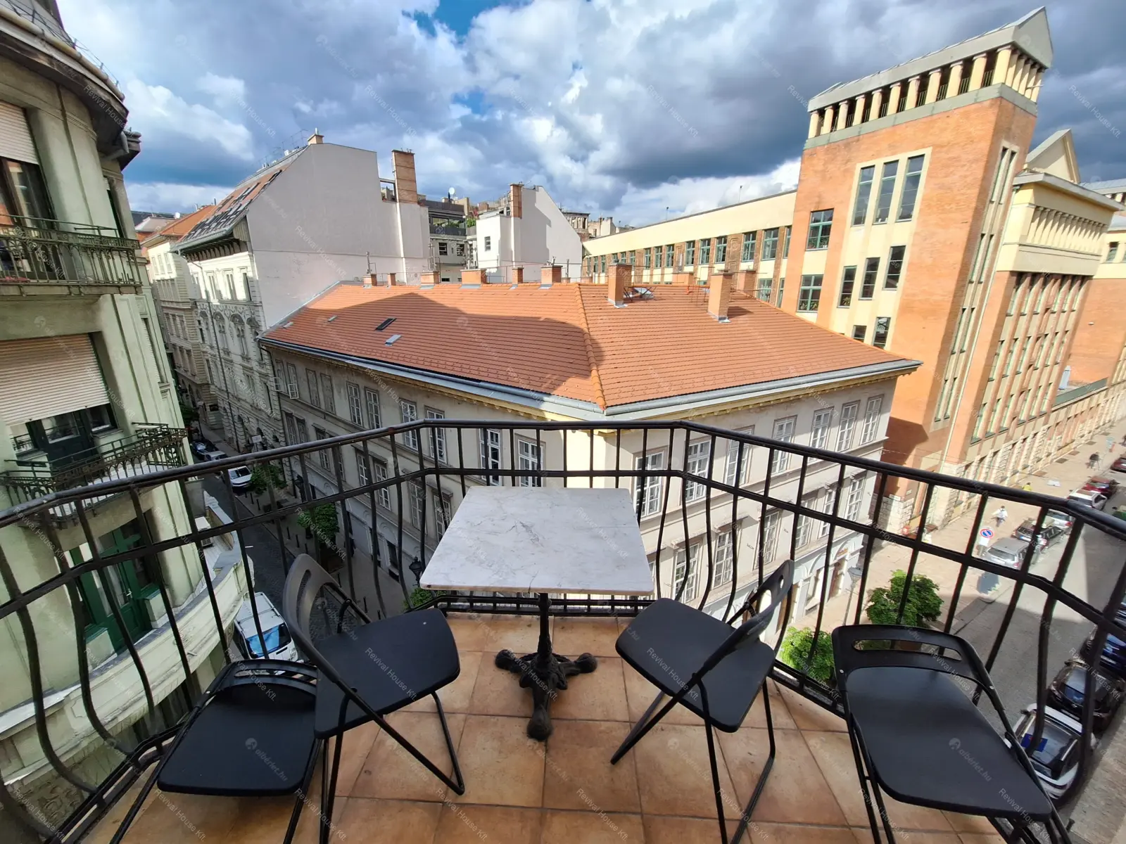 Kiadó albérlet 1090000 Ft/hó áron: Budapest, V. kerület  Veres Pálné utca. Mérete: 125 nm, 3 szobás | Alberlet.hu - 6707161