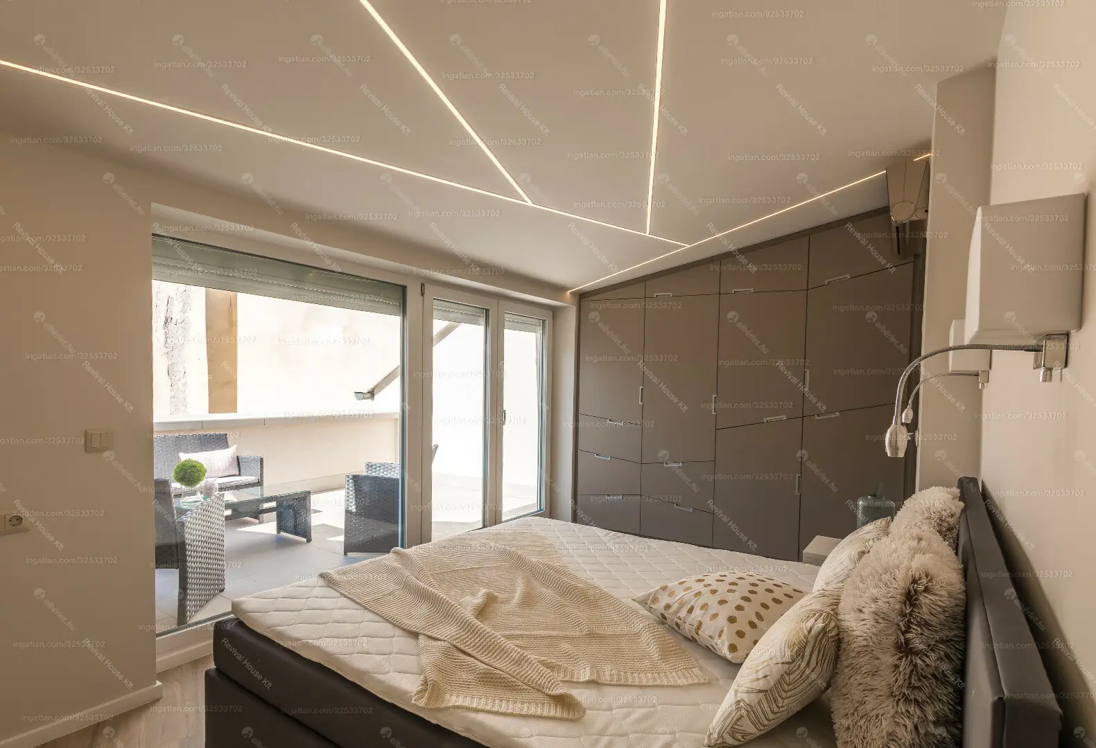 Kiadó albérlet 799000 Ft/hó áron: Budapest, V. kerület  Veres Pálné utca. Mérete: 141 nm, 4 szobás | Alberlet.hu - 6112410