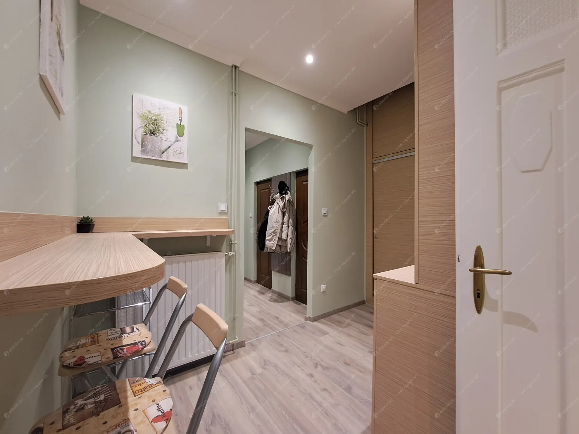 Kiadó albérlet 230000 Ft/hó áron: Budapest, V. kerület  Veres Pálné utca. Mérete: 44 nm, 1 szobás | Alberlet.hu - 6607084