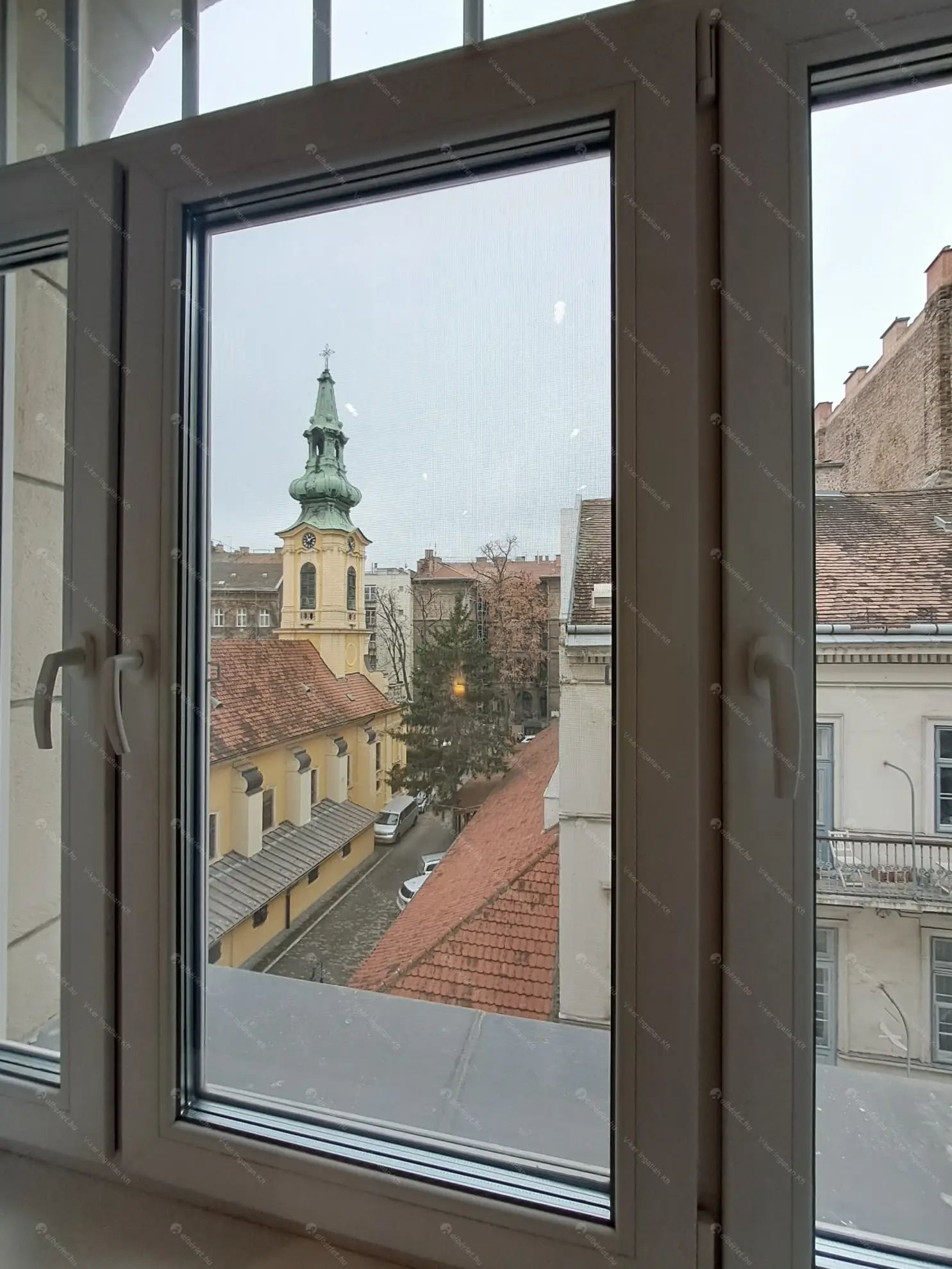 Kiadó albérlet 230000 Ft/hó áron: Budapest, V. kerület  Veres Pálné utca. Mérete: 44 nm, 1 szobás | Alberlet.hu - 6607105