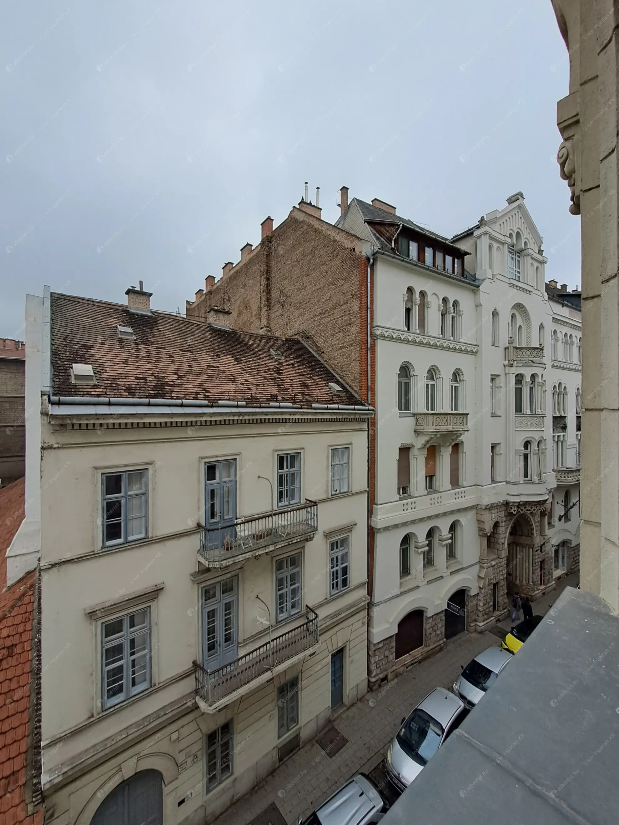 Kiadó albérlet 230000 Ft/hó áron: Budapest, V. kerület  Veres Pálné utca. Mérete: 44 nm, 1 szobás | Alberlet.hu - 6607107