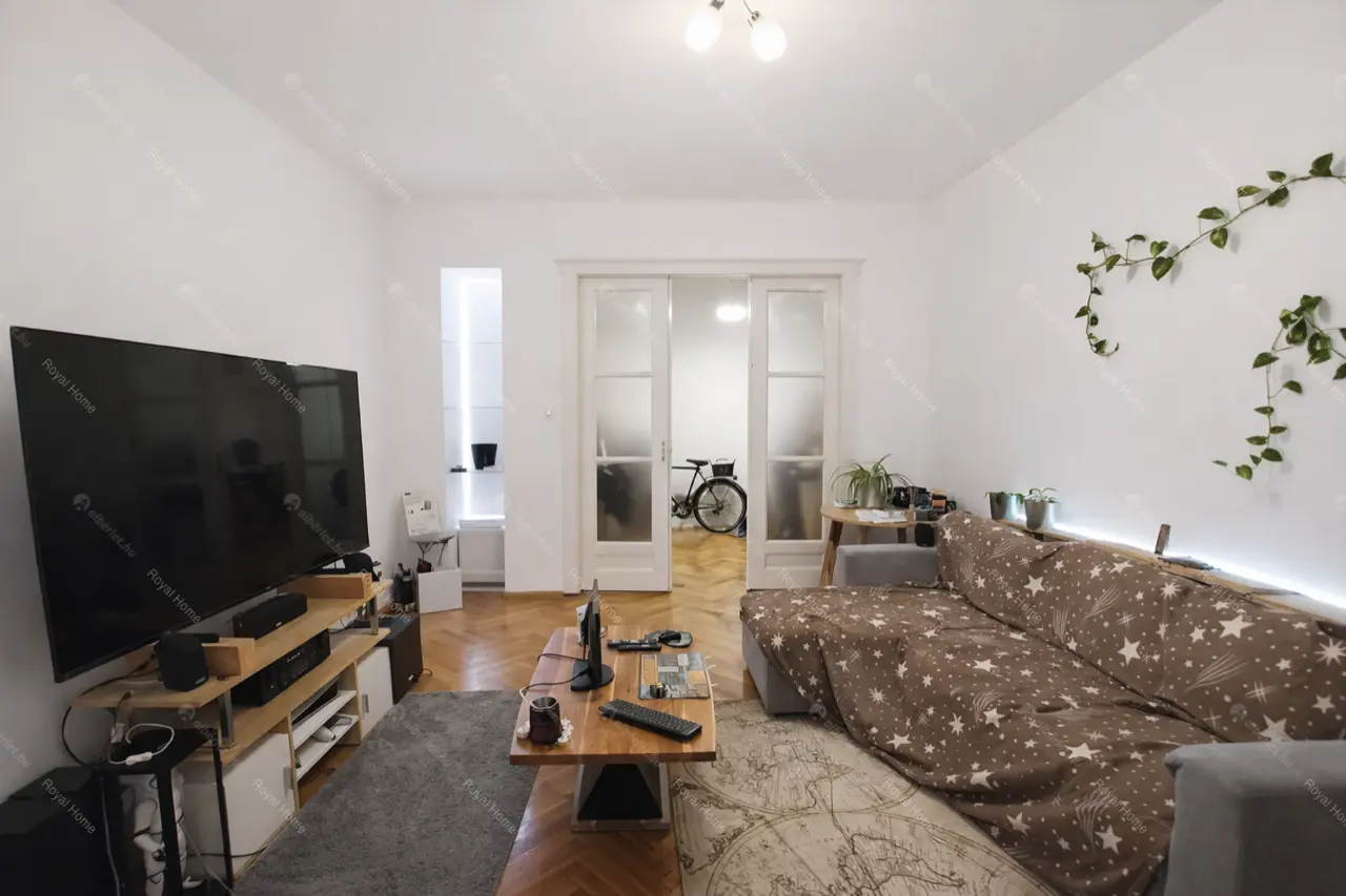 Kiadó albérlet 240000 Ft/hó áron: Budapest, V. kerület  Veres Pálné utca. Mérete: 50 nm, 1 szobás | Alberlet.hu - 6646220