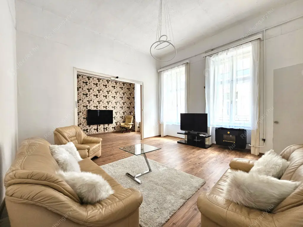 Kiadó albérlet 499000 Ft/hó áron: Budapest, V. kerület  Veres Pálné utca. Mérete: 97 nm, 4 szobás | Alberlet.hu - 6587637