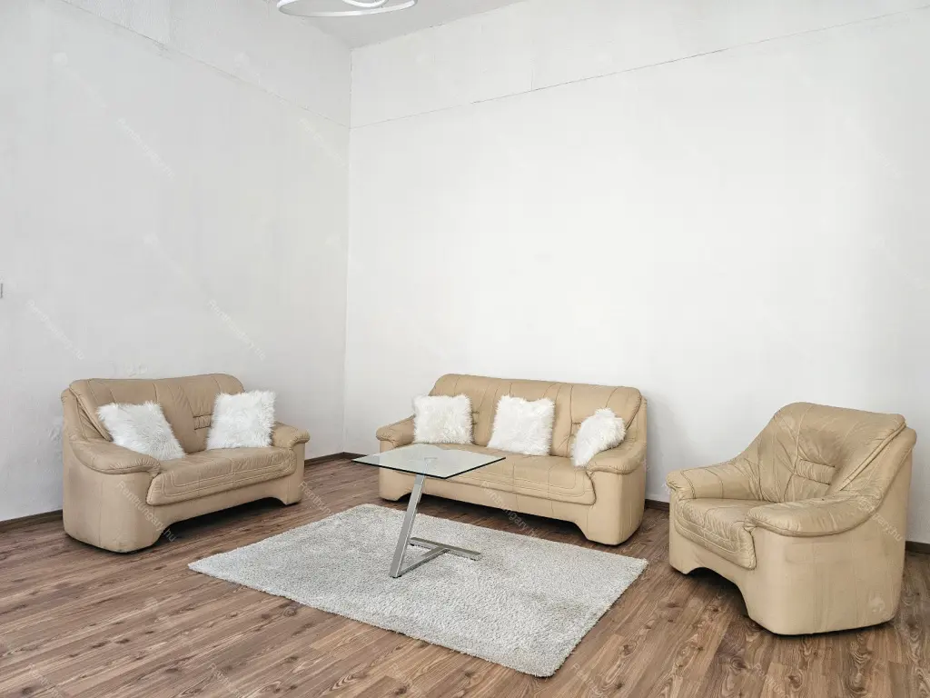 Kiadó albérlet 499000 Ft/hó áron: Budapest, V. kerület  Veres Pálné utca. Mérete: 97 nm, 4 szobás | Alberlet.hu - 6687841