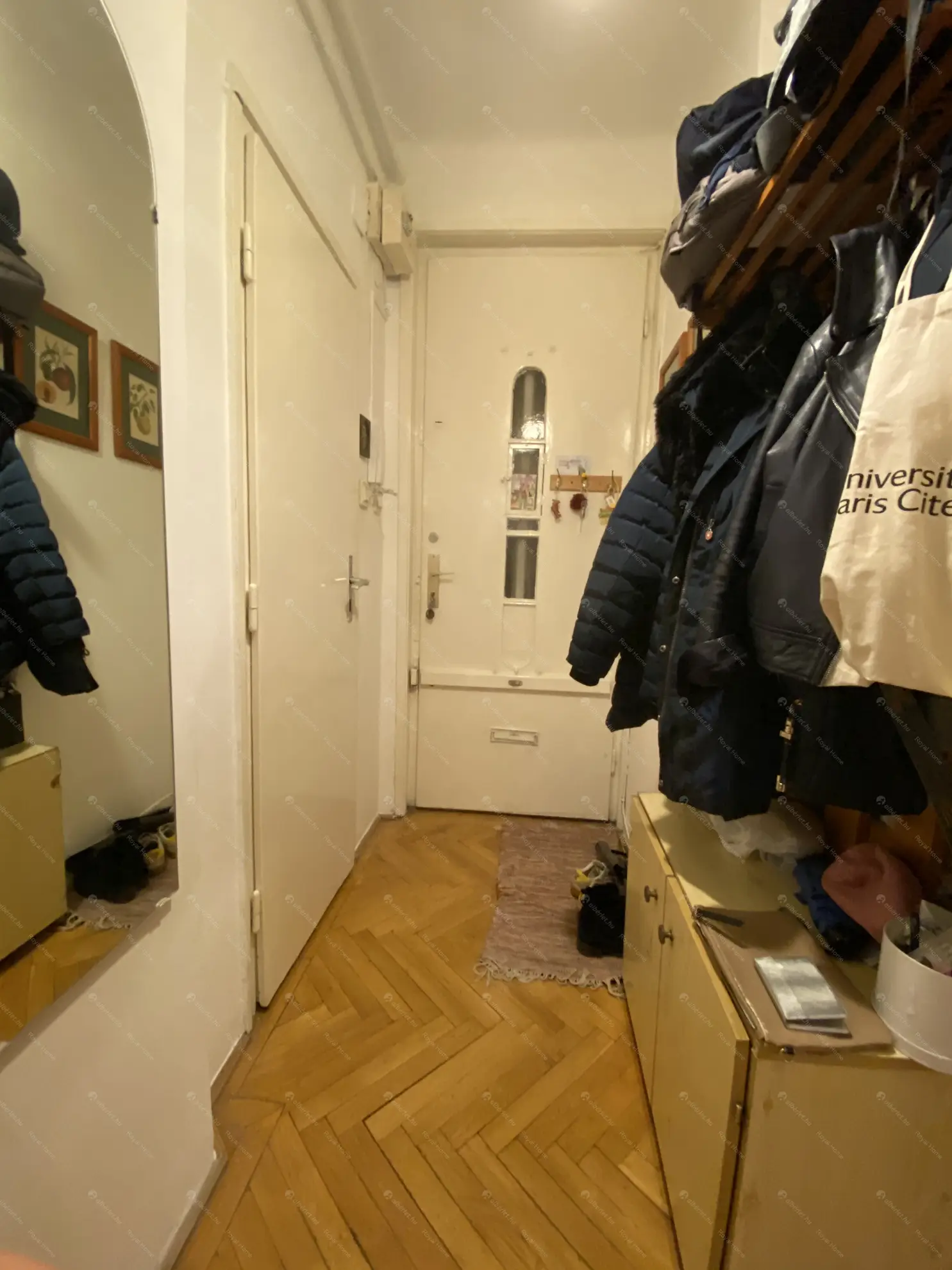 Kiadó albérlet 180000 Ft/hó áron: Budapest, V. kerület  Vitkovics Mihály utca. Mérete: 37 nm, 1 szobás | Alberlet.hu - 6605534