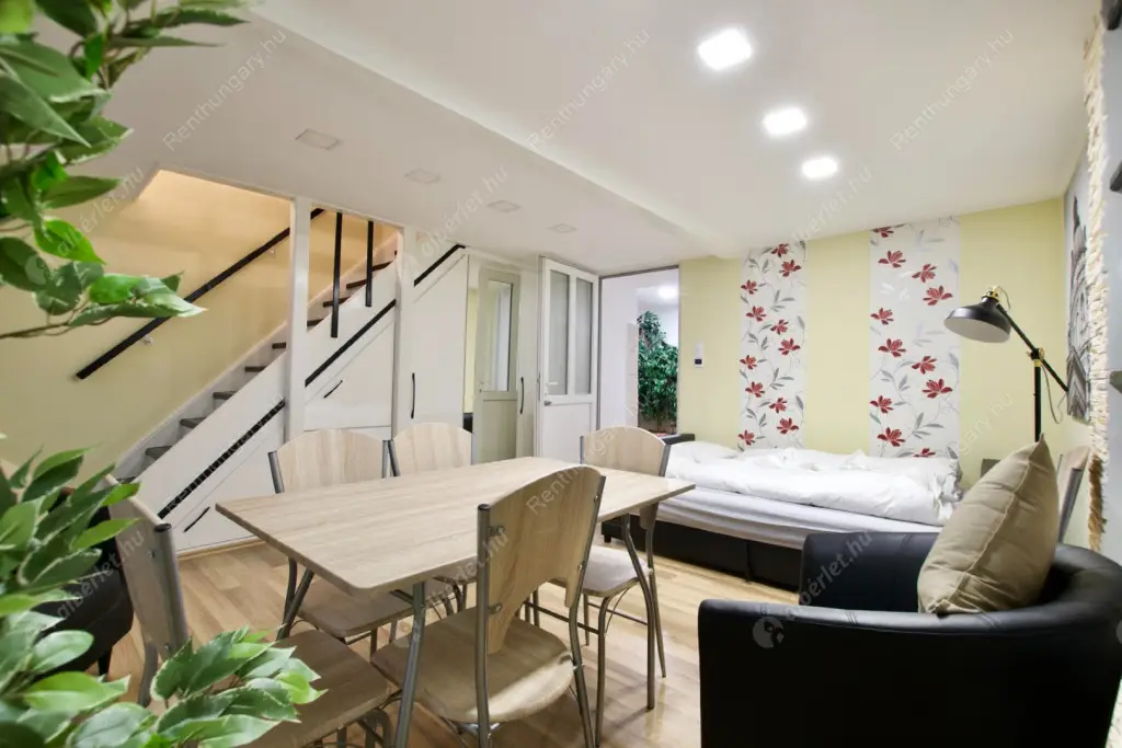 Kiadó albérlet 280000 Ft/hó áron: Budapest, V. kerület  Zoltán utca. Mérete: 65 nm, 1 szobás | Alberlet.hu - 6584661