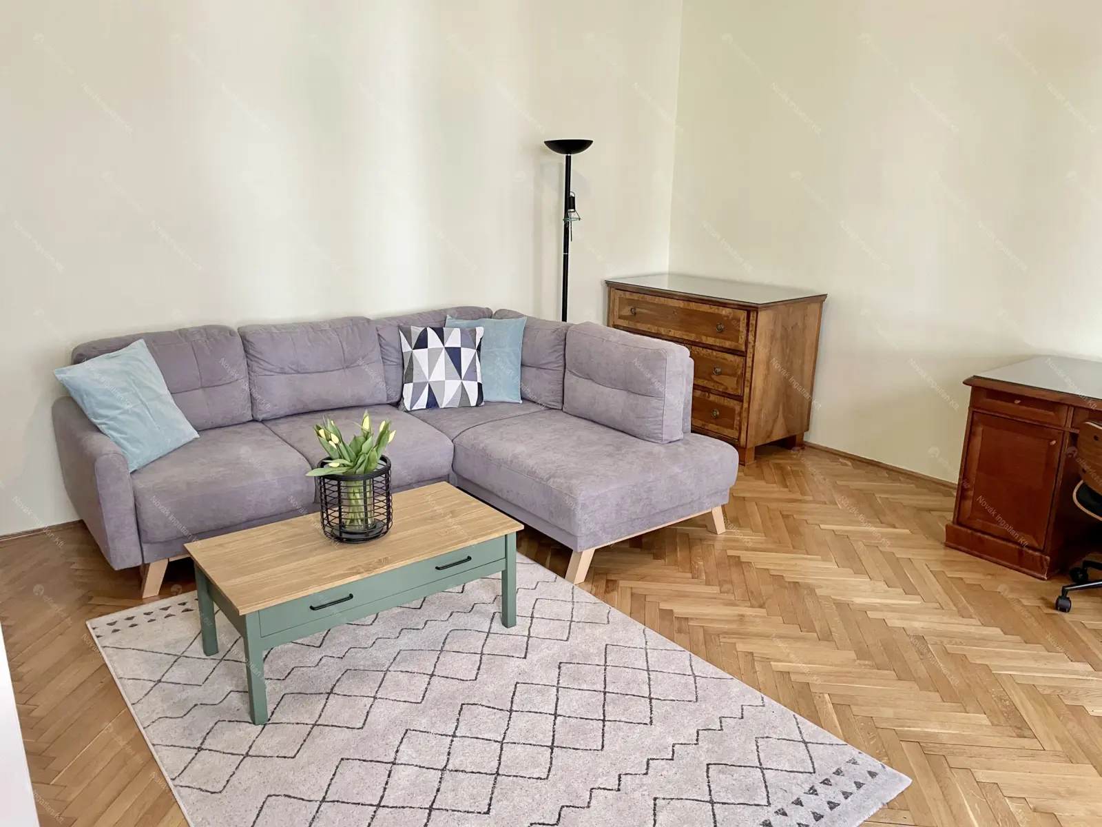 Kiadó albérlet 300000 Ft/hó áron: Budapest, V. kerület  Zrinyi utca. Mérete: 50 nm, 1 szobás | Alberlet.hu - 6642045