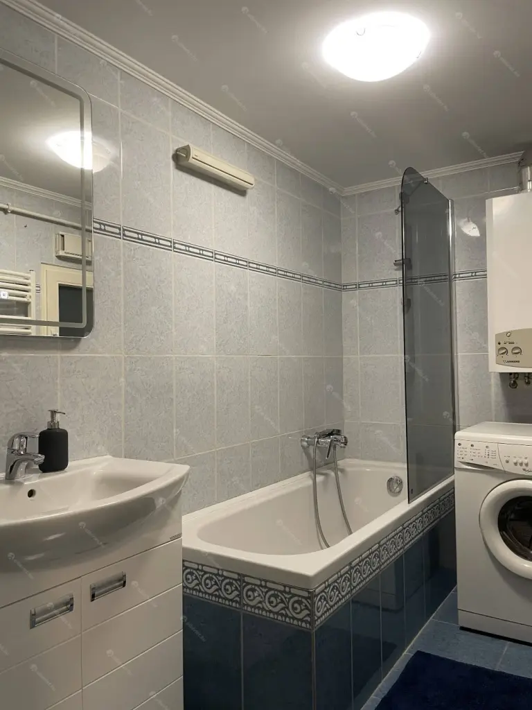 Kiadó albérlet 300000 Ft/hó áron: Budapest, V. kerület  Zrínyi utca. Mérete: 68 nm, 1 szobás | Alberlet.hu - 6639825