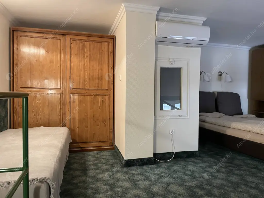 Kiadó albérlet 300000 Ft/hó áron: Budapest, V. kerület  Zrínyi utca. Mérete: 68 nm, 2 szobás | Alberlet.hu - 6624305