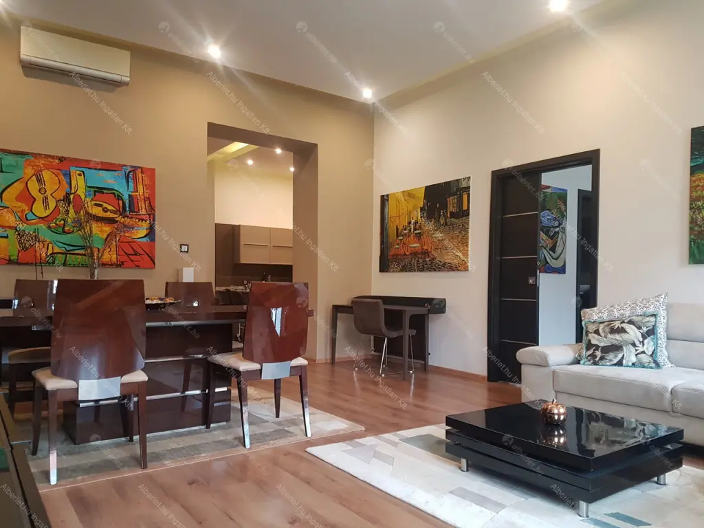 Kiadó albérlet 1047000 Ft/hó áron: Budapest, VI. kerület  Andrássy út. Mérete: 100 nm, 3 szobás | Alberlet.hu - 6687369