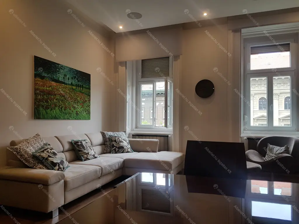 Kiadó albérlet 1047000 Ft/hó áron: Budapest, VI. kerület  Andrássy út. Mérete: 100 nm, 3 szobás | Alberlet.hu - 6687387