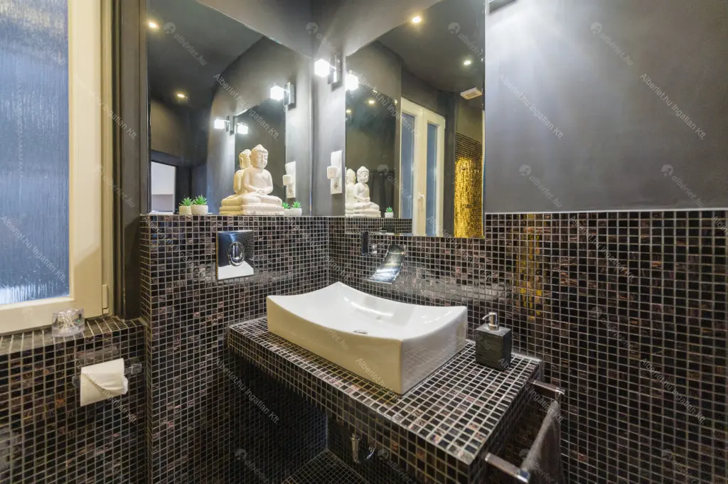 Kiadó albérlet 770000 Ft/hó áron: Budapest, VI. kerület  Andrássy út. Mérete: 105 nm, 3 szobás | Alberlet.hu - 6655070