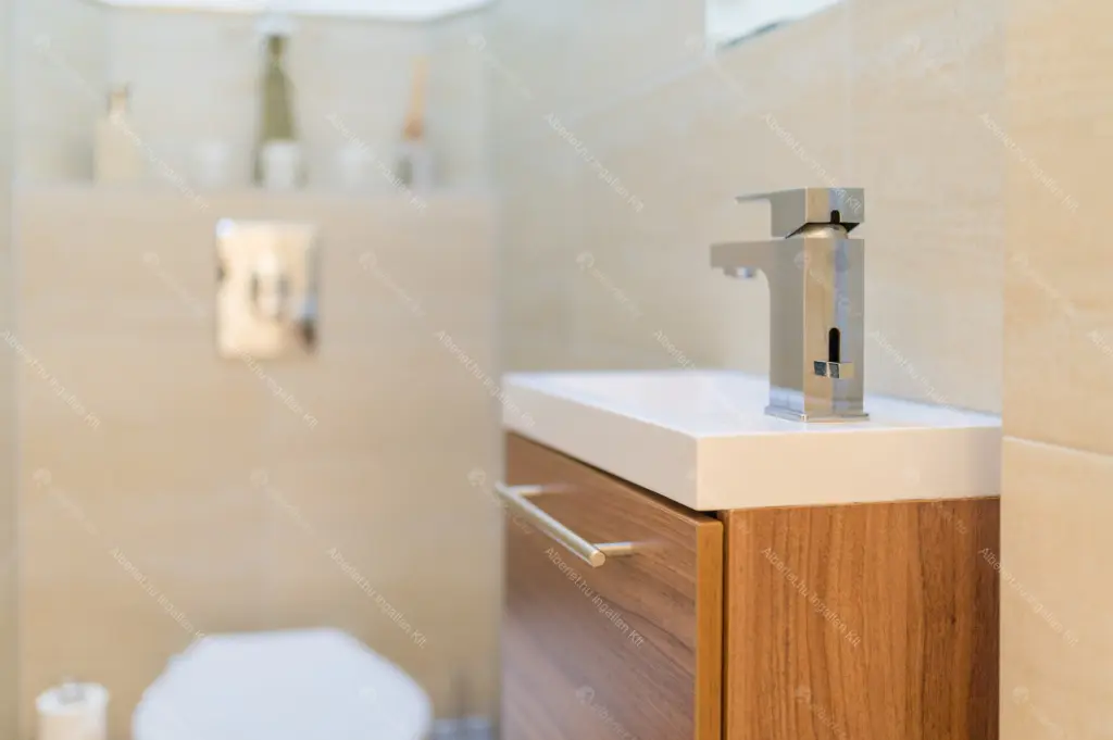 Kiadó albérlet 770000 Ft/hó áron: Budapest, VI. kerület  Andrássy út. Mérete: 105 nm, 3 szobás | Alberlet.hu - 6655074