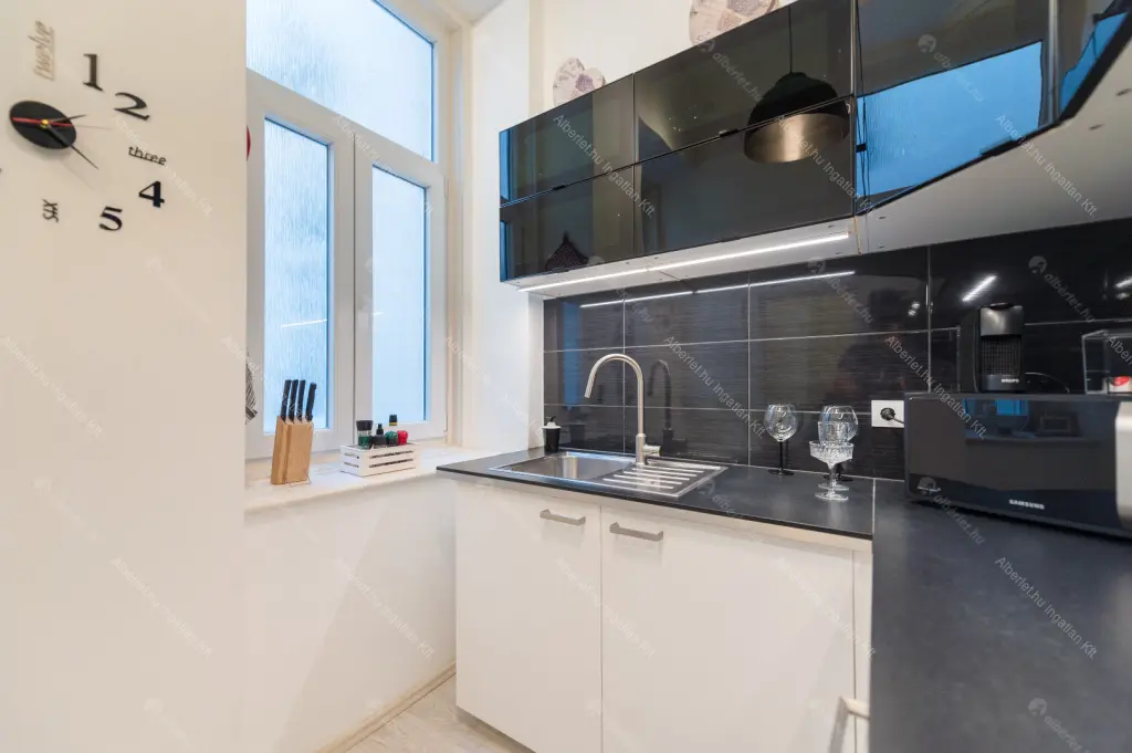 Kiadó albérlet 770000 Ft/hó áron: Budapest, VI. kerület  Andrássy út. Mérete: 105 nm, 3 szobás | Alberlet.hu - 6655079