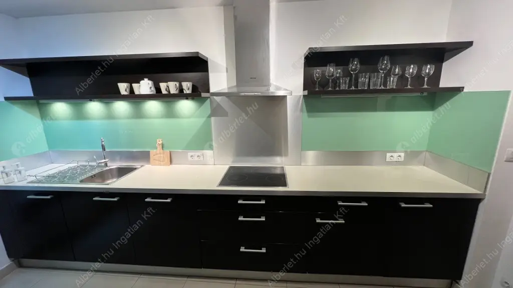 Kiadó albérlet 720000 Ft/hó áron: Budapest, VI. kerület  Andrássy út. Mérete: 106 nm, 3 szobás | Alberlet.hu - 6610608