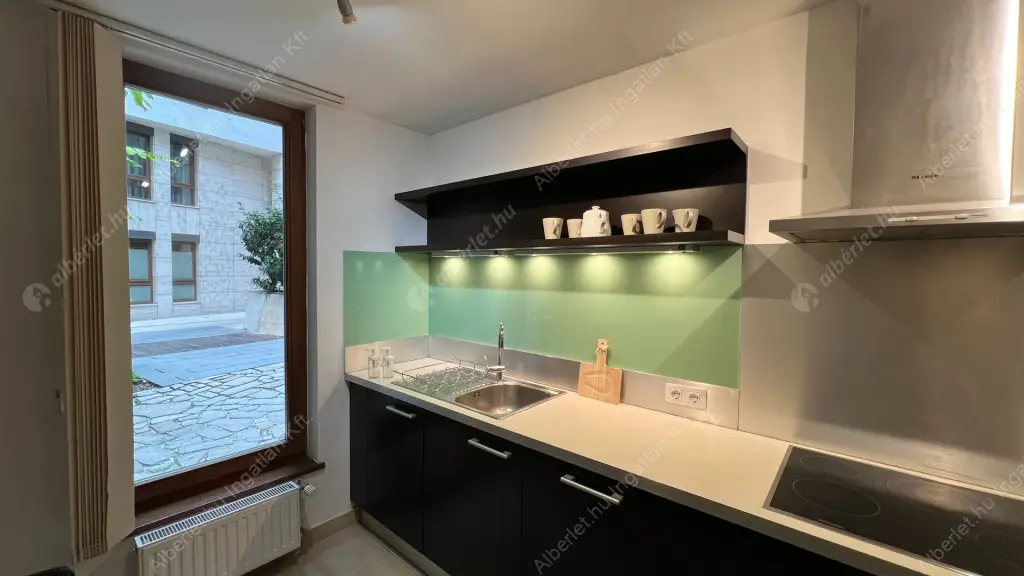 Kiadó albérlet 720000 Ft/hó áron: Budapest, VI. kerület  Andrássy út. Mérete: 106 nm, 3 szobás | Alberlet.hu - 6610610