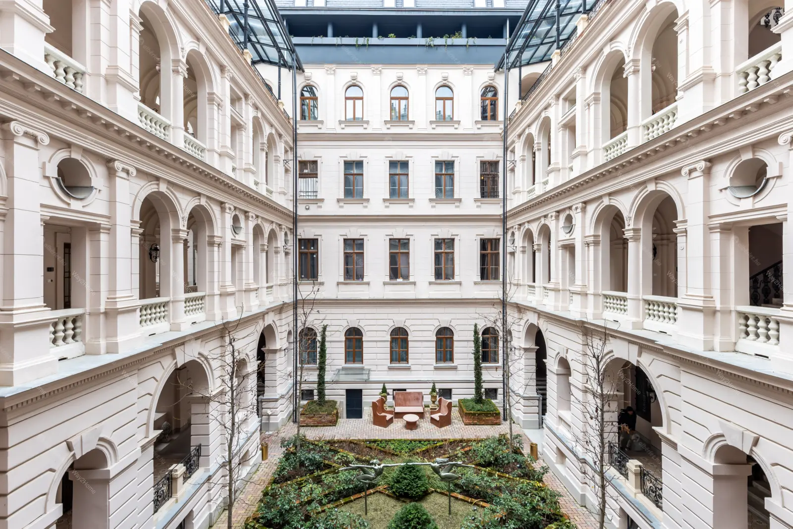 Kiadó albérlet 599000 Ft/hó áron: Budapest, VI. kerület  Andrássy út. Mérete: 108 nm, 2 szobás | Alberlet.hu - 6649697