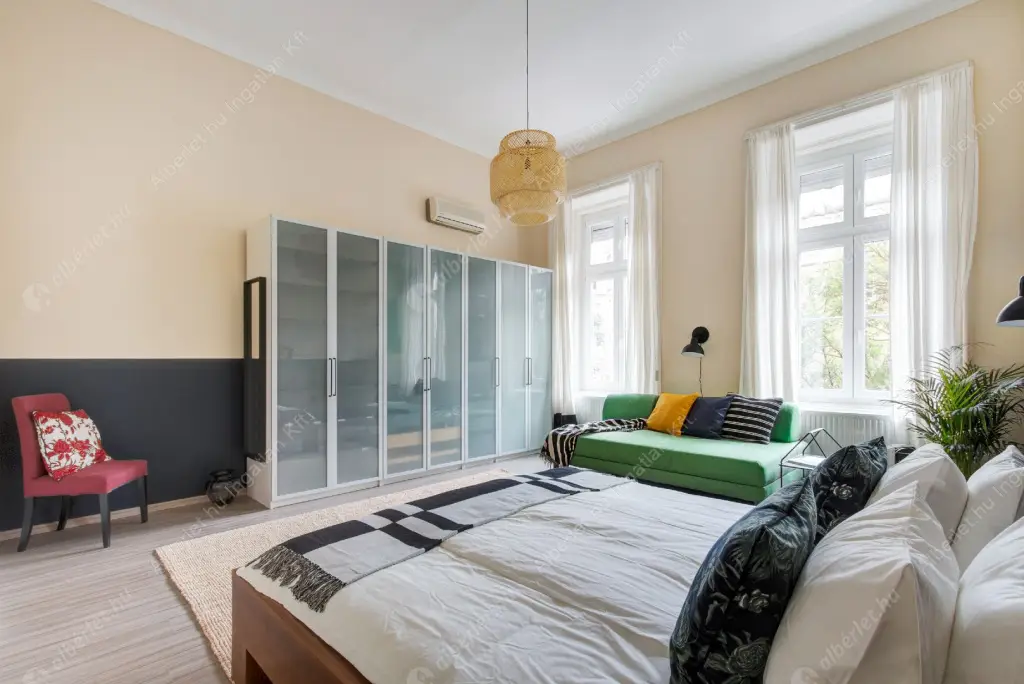 Kiadó albérlet 480000 Ft/hó áron: Budapest, VI. kerület  Andrássy út. Mérete: 108 nm, 3 szobás | Alberlet.hu - 6631059