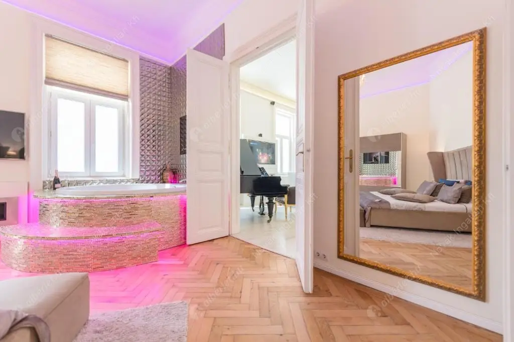 Kiadó albérlet 773000 Ft/hó áron: Budapest, VI. kerület  Andrássy út. Mérete: 110 nm, 2 szobás | Alberlet.hu - 6545760